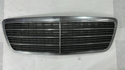 Mercedes kühlergrill - mercedes,